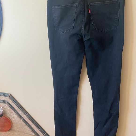 Levis jeans perfect conditions - Picture 4 of 4